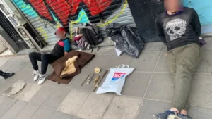 Atraparon-a-dos-roba-picaportes-en-el-barrio-de-Nunez-777x437