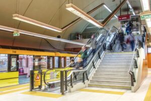Foto_20240417_estacion-Rosas-de-la-linea-B-de-subte-credito-gcba